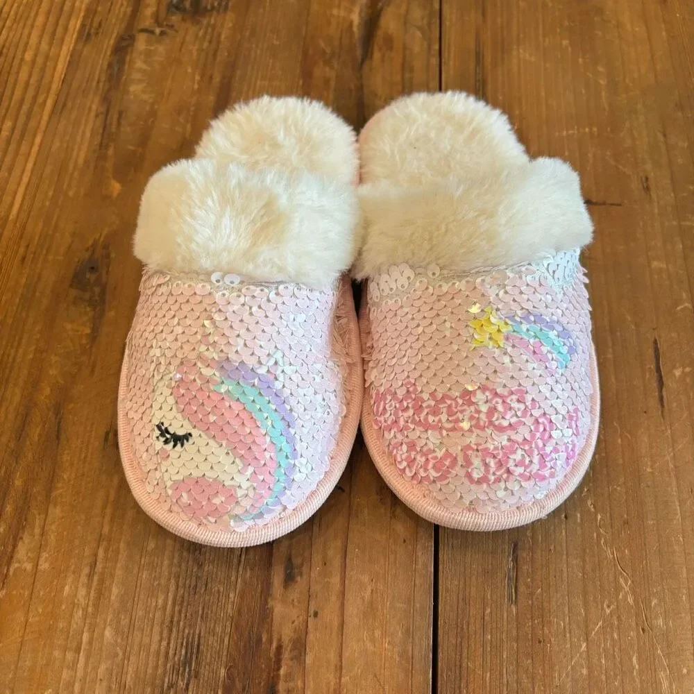 Unicorn Sequin GirlsSlippers Size Small 10-11